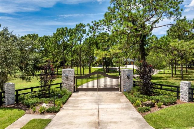 5208 EFFIE DRIVE, Apopka, FL 32712