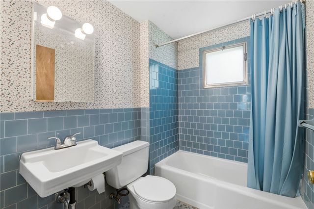 5 Lee Drive, Warren, RI 02885