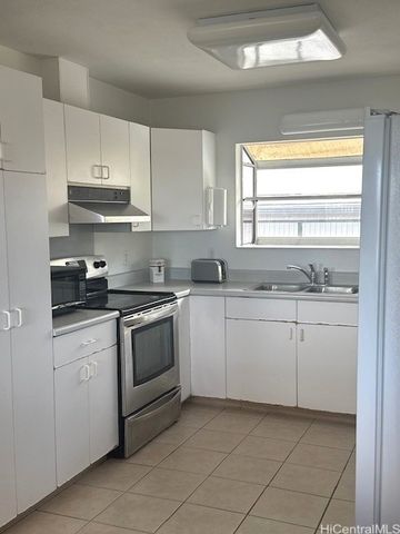 3330 Hinano Street A, Honolulu, HI 96815