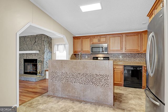 105 David Road, Hampton, GA 30228