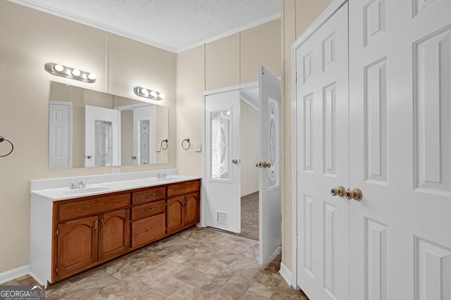 105 David Road, Hampton, GA 30228