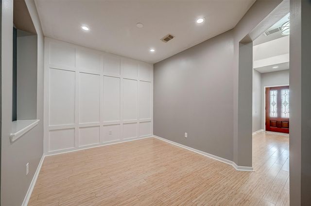 2802 Burgess Hill Court, Pearland, TX 77584