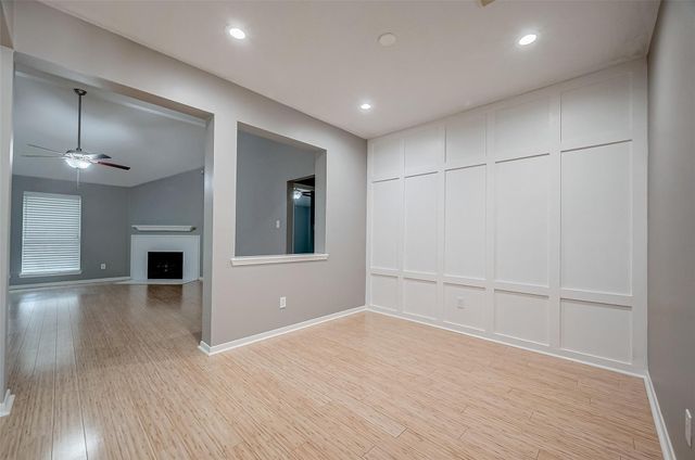 2802 Burgess Hill Court, Pearland, TX 77584
