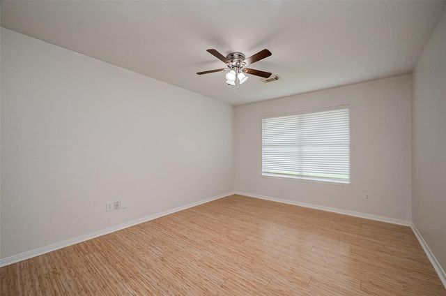 2802 Burgess Hill Court, Pearland, TX 77584