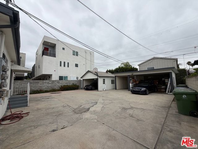 2240 Crenshaw Boulevard B, Los Angeles, CA 90016
