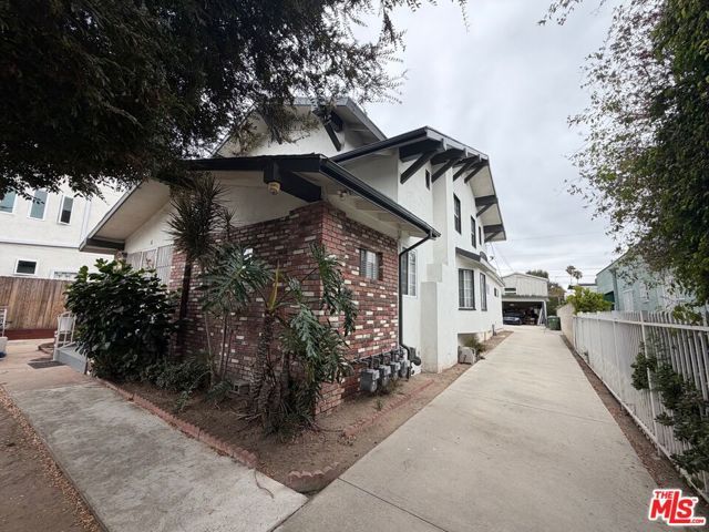 2240 Crenshaw Boulevard B, Los Angeles, CA 90016