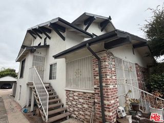 2240 Crenshaw Boulevard B, Los Angeles, CA 90016