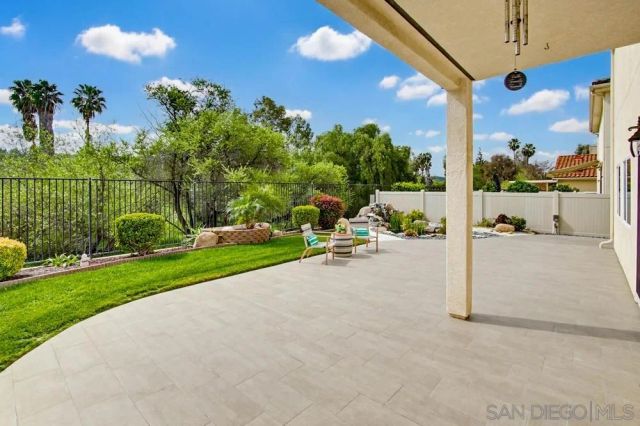 12701 Oak Knoll Rd, Poway, CA 92064