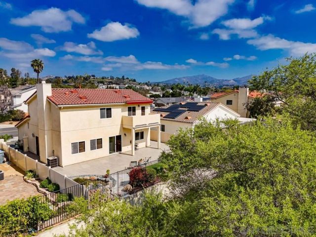 12701 Oak Knoll Rd, Poway, CA 92064