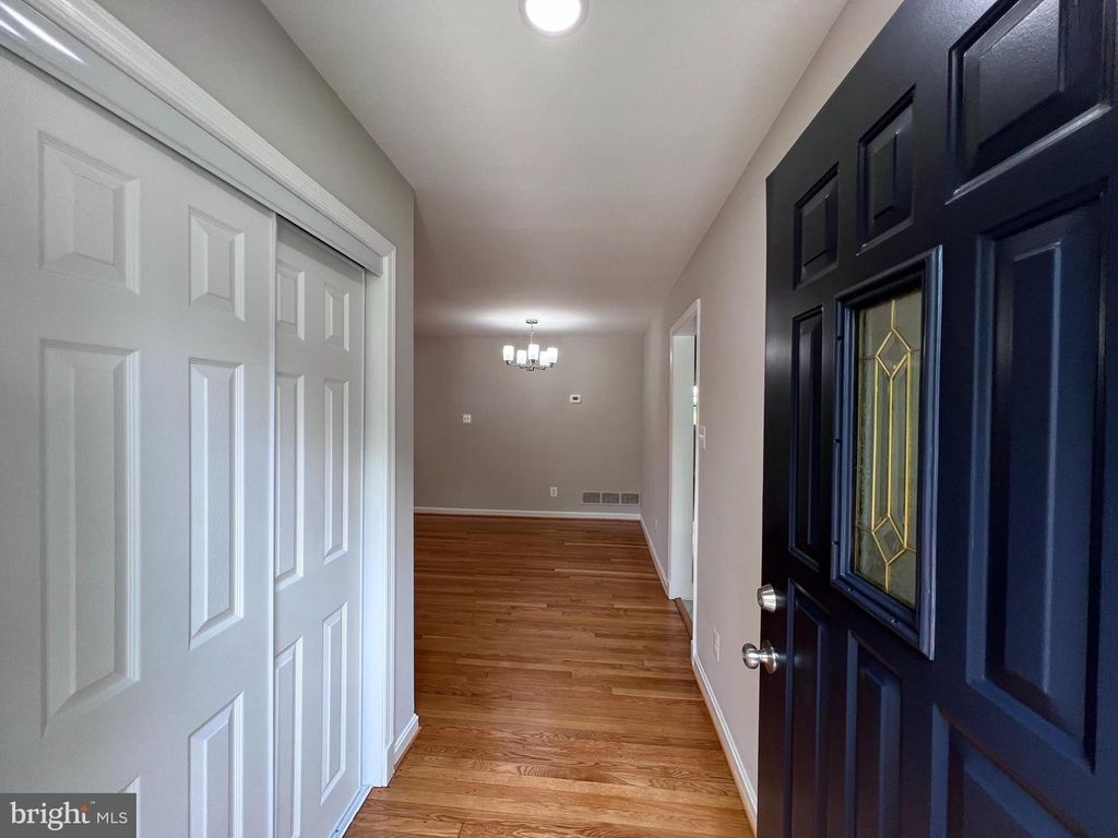 Image 22 of property listing at 8125 MURRAY HILL DR, Fort Washington, MD 20744