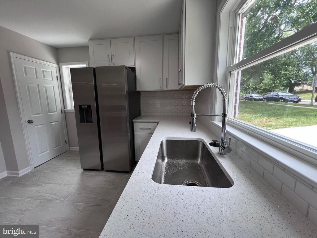 Image 33 of property listing at 8125 MURRAY HILL DR, Fort Washington, MD 20744