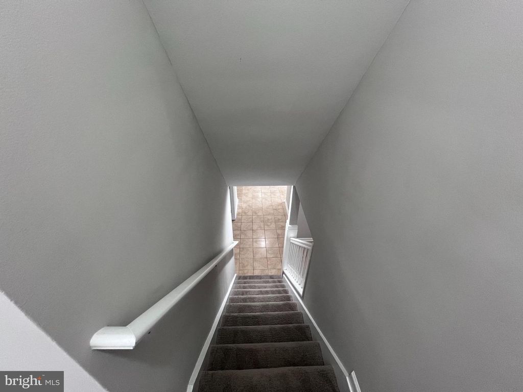 Image 57 of property listing at 8125 MURRAY HILL DR, Fort Washington, MD 20744