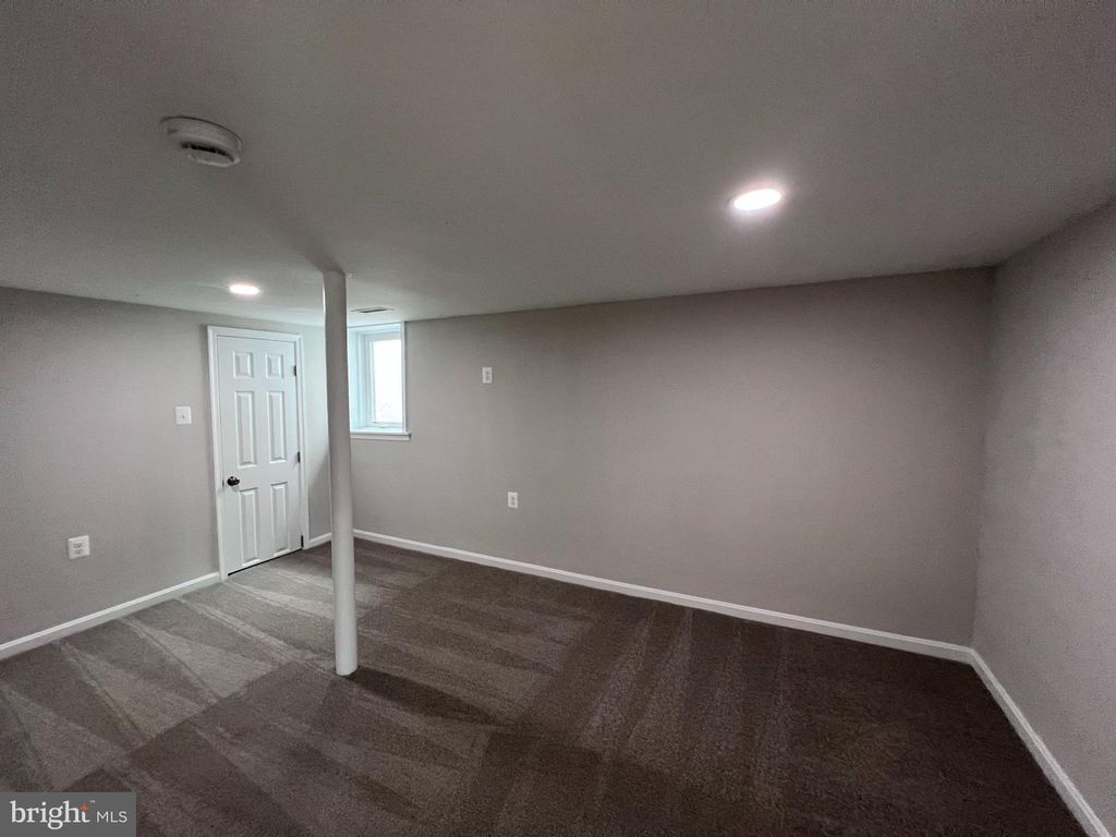 Image 63 of property listing at 8125 MURRAY HILL DR, Fort Washington, MD 20744