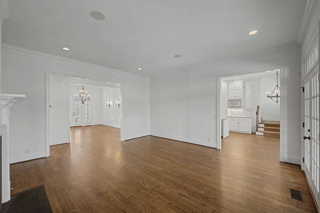 217 Page Rd, Nashville, TN 37205