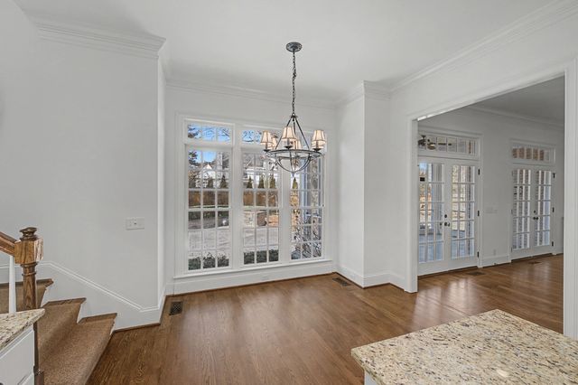 217 Page Rd, Nashville, TN 37205