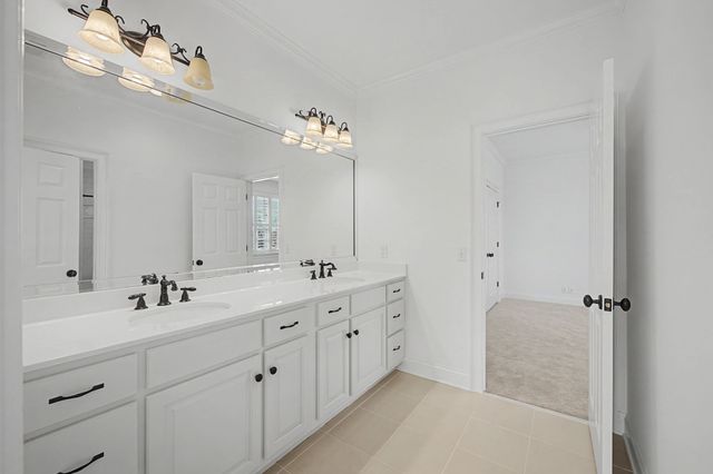 217 Page Rd, Nashville, TN 37205