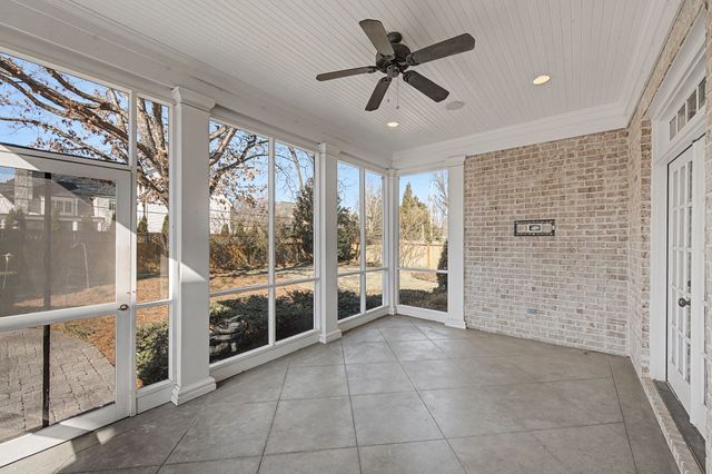 217 Page Rd, Nashville, TN 37205