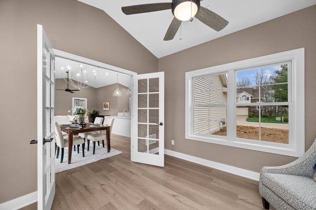 1266 33RD Avenue Circle, Silvis, IL 61282