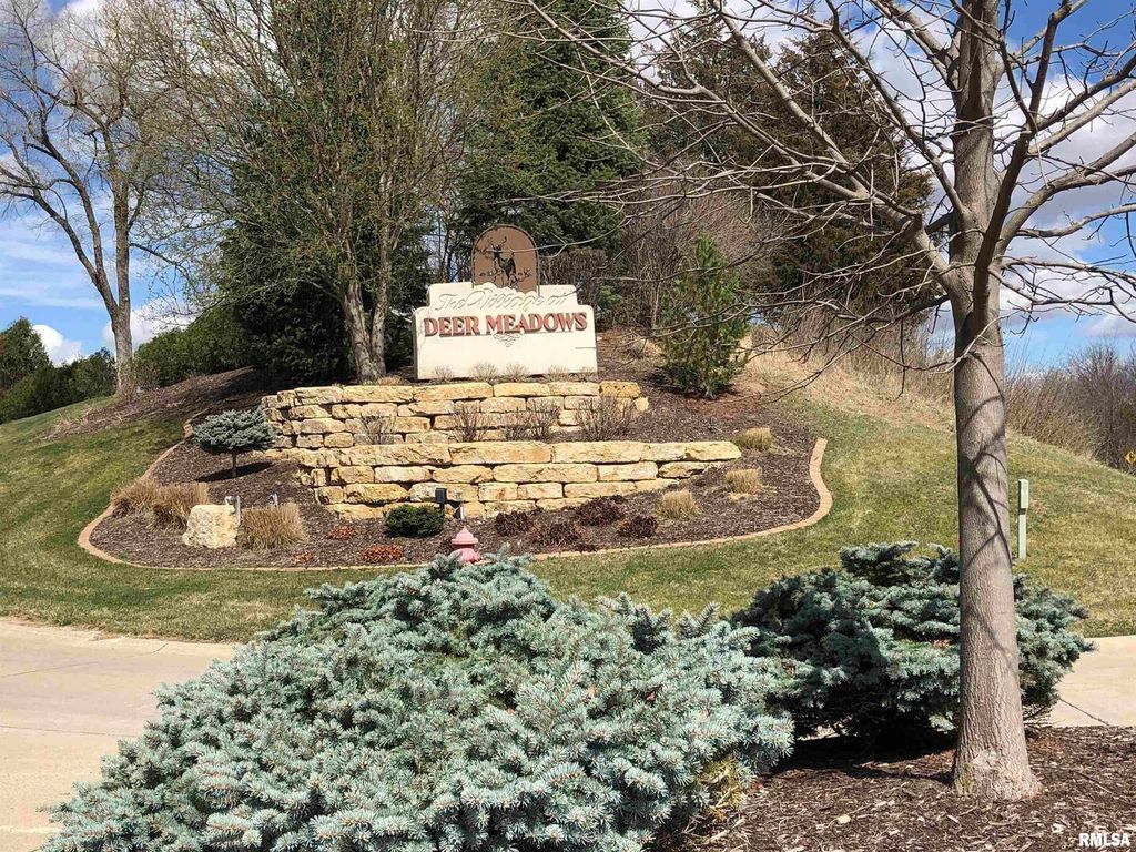 1266 33RD Avenue Circle, Silvis, IL 61282