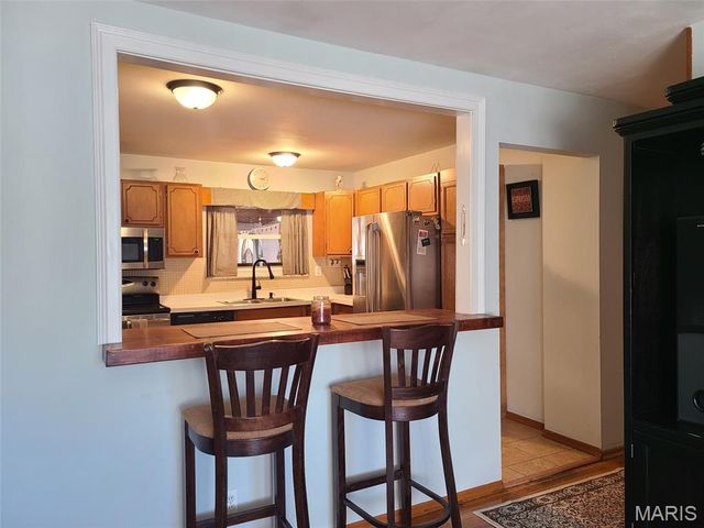 2418 A Spencer Avenue A, Overland, MO 63114