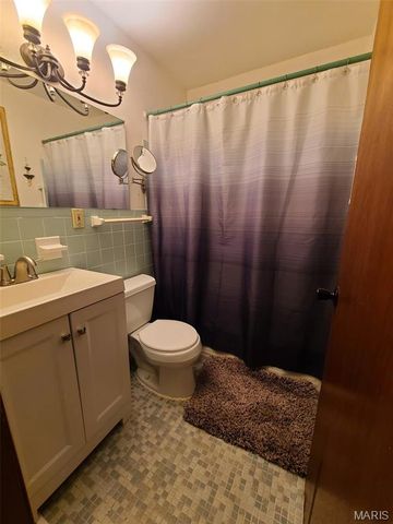 2418 A Spencer Avenue A, Overland, MO 63114