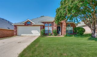 2105 Peacock Lane, Corinth, TX 76210