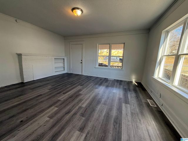 603 12TH AVENUE, Midfield, AL 35228