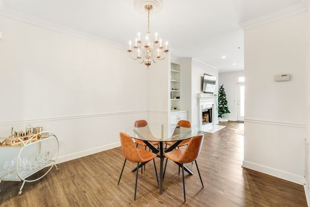 305 Rose Hall, Nashville, TN 37212