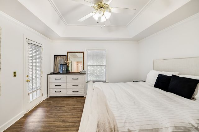 305 Rose Hall, Nashville, TN 37212