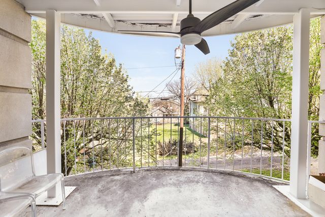 305 Rose Hall, Nashville, TN 37212