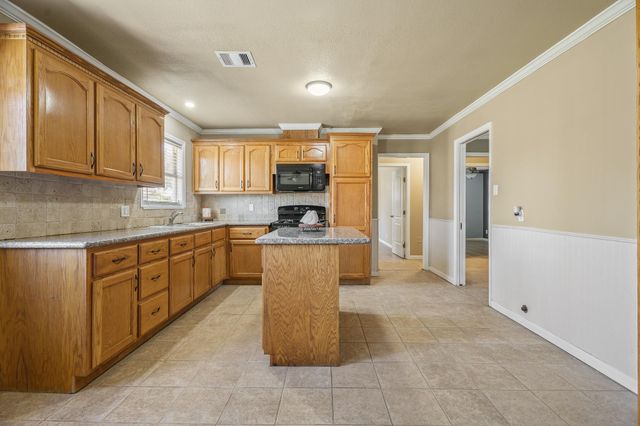 3209 Chestershire Drive, Pasadena, TX 77503