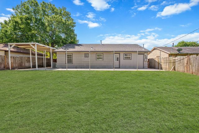3209 Chestershire Drive, Pasadena, TX 77503