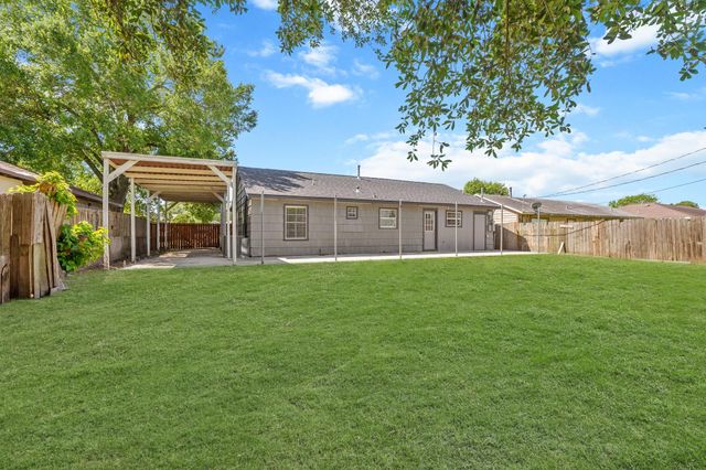 3209 Chestershire Drive, Pasadena, TX 77503