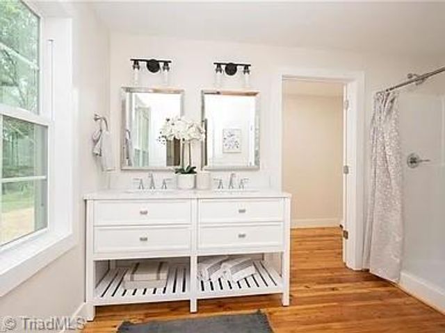 327 Hillcrest Drive, Advance, NC 27006