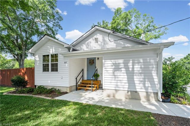 327 Hillcrest Drive, Advance, NC 27006