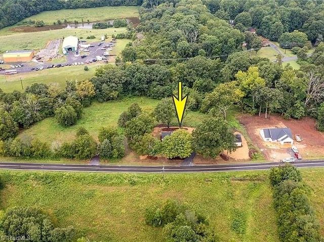 327 Hillcrest Drive, Advance, NC 27006
