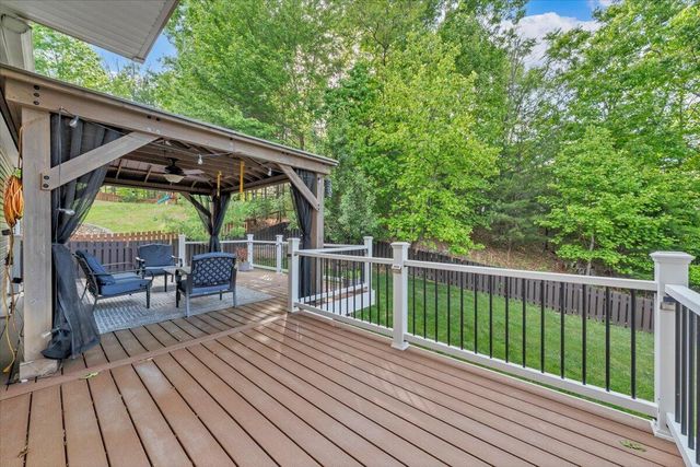 5882 Monet DR, Roanoke, VA 24018