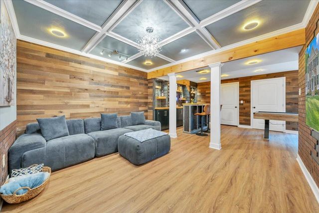5882 Monet DR, Roanoke, VA 24018