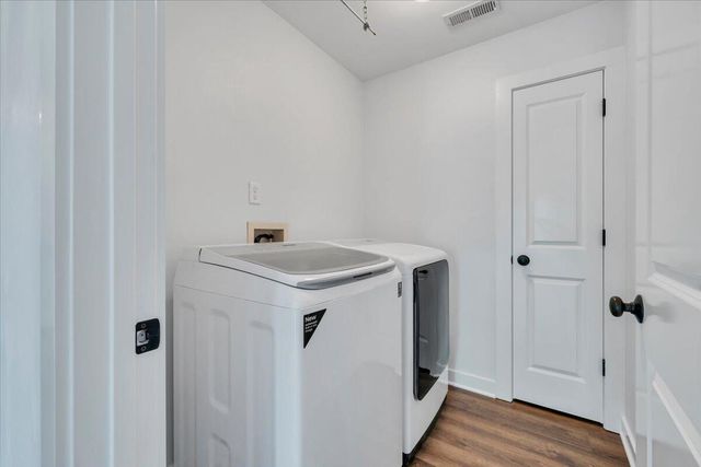 5882 Monet DR, Roanoke, VA 24018