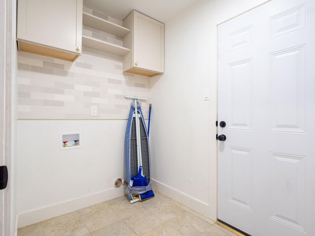 11409 Ptarmigan DR A, Austin, TX 78758
