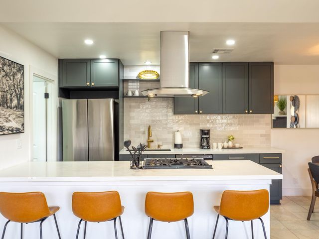11409 Ptarmigan DR A, Austin, TX 78758