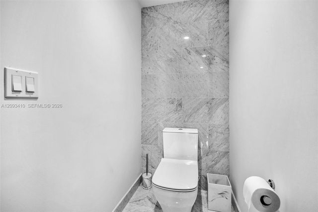 1000 Brickell Plaza 3112, Miami, FL 33131