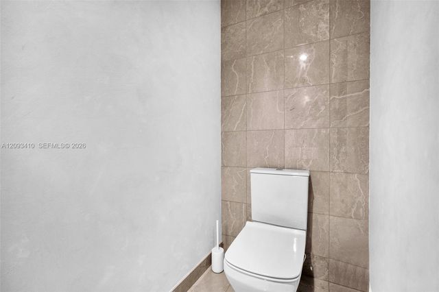 1000 Brickell Plaza 3112, Miami, FL 33131