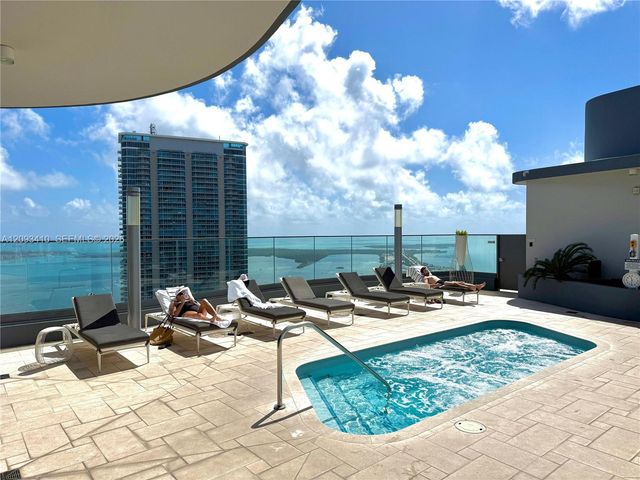 1000 Brickell Plaza 3112, Miami, FL 33131