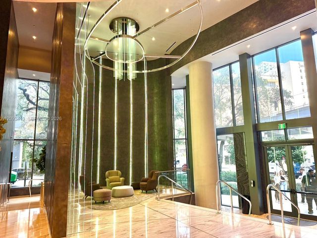 1000 Brickell Plaza 3112, Miami, FL 33131