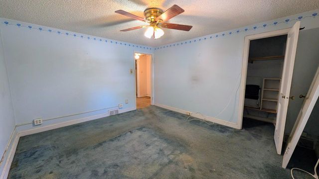452 WESTMONT DR, Darby, PA 19023