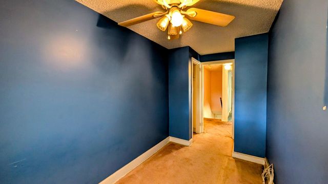 452 WESTMONT DR, Darby, PA 19023