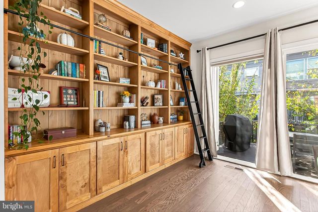 42283 ASHMEAD TER, Brambleton, VA 20148