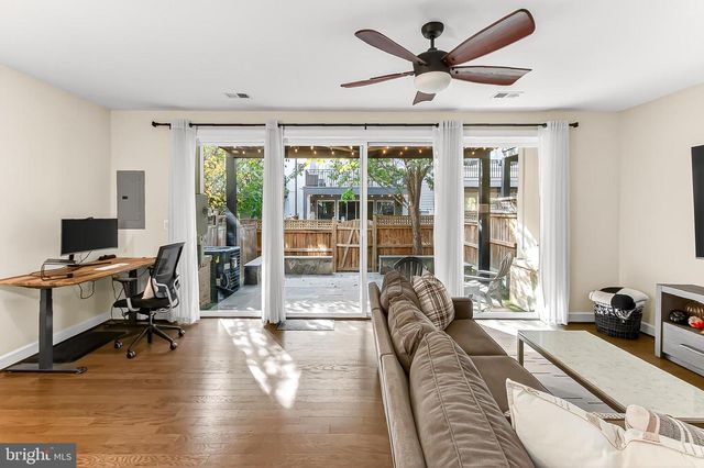 42283 ASHMEAD TER, Brambleton, VA 20148