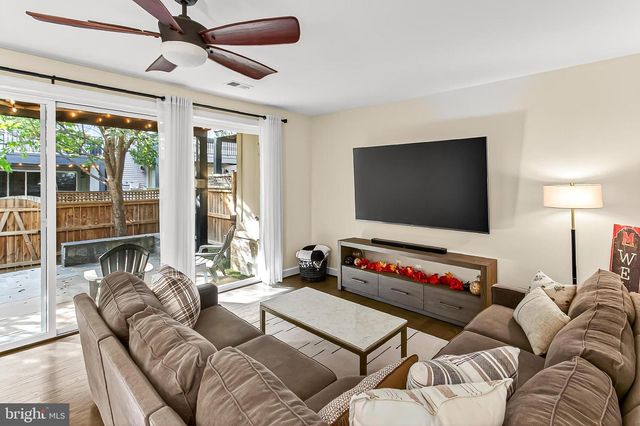 42283 ASHMEAD TER, Brambleton, VA 20148